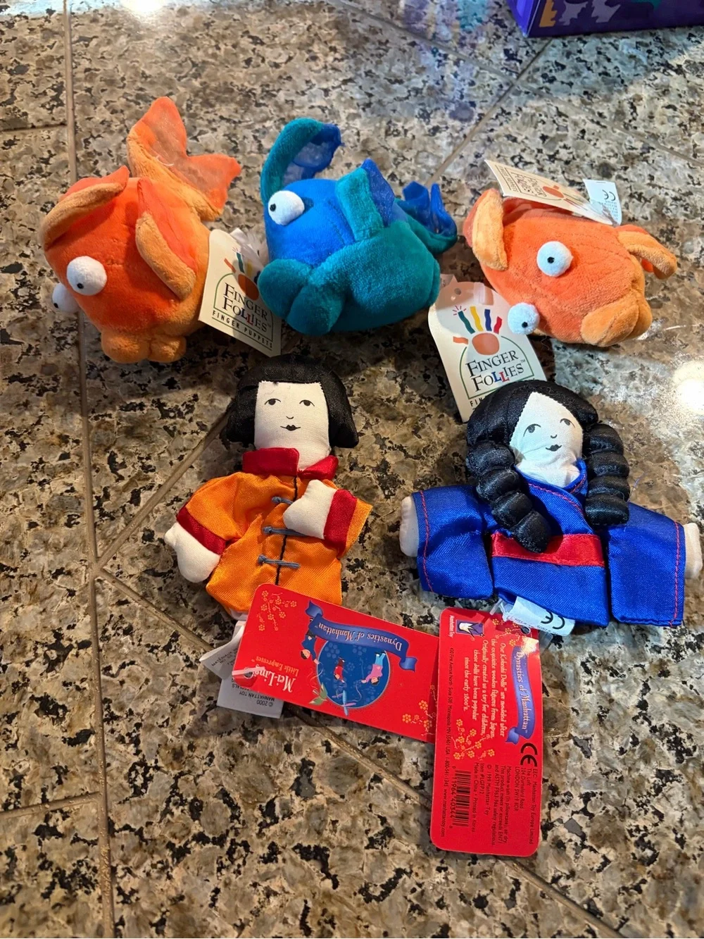 Dynamics of Manhattan Mei-Ling & Kiki VTG Finger Puppets & Finger Follies Fish
